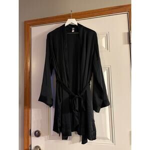 Stars Above Black Satin Robe with Pockets Size XL/XXL